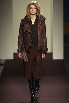 Look 18